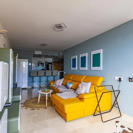 Balcon Del Mar Sea View Апартаменты *